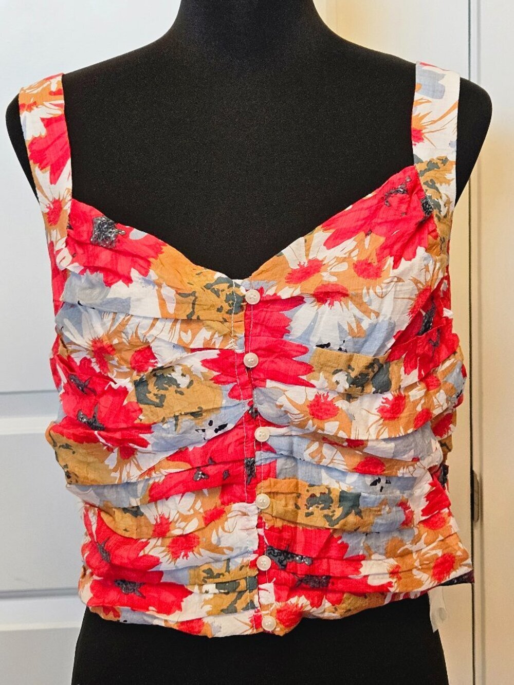 ASTR the label red multi color floral ruched bustier crop top, size XL